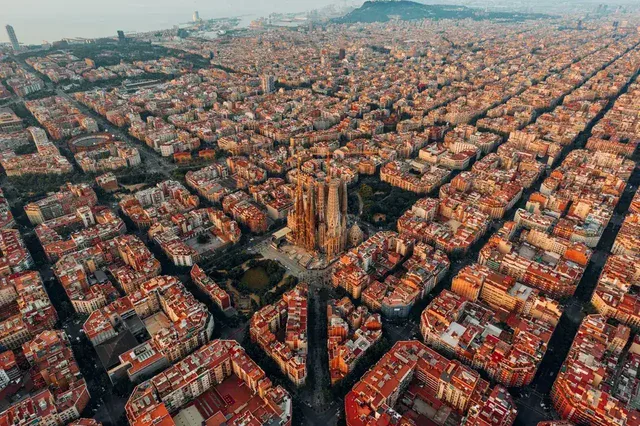 Barcelona aerial view — Park Güell and city skyline